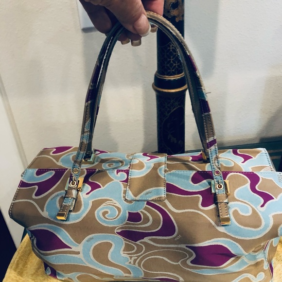 FENDI SATCHEL LARGE SWIRL FABRIC FANTASTIC PREOWNED CONDITION, BLUE DUSTBAG TOO - Picture 4 of 13